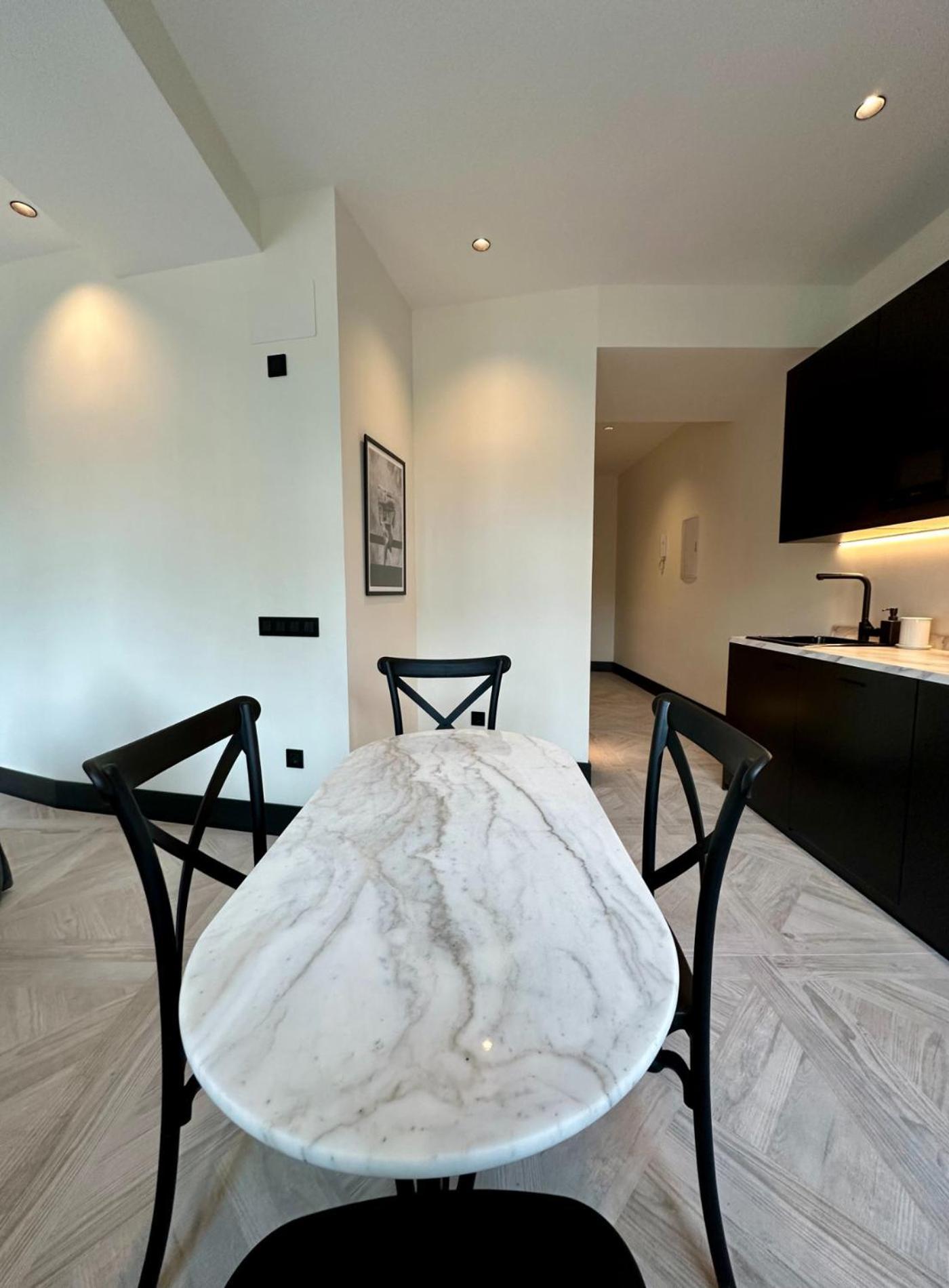 Chic Apt Para 4Pax En Plaza Del Carmen-Gran Via E2 Madrid Eksteriør billede