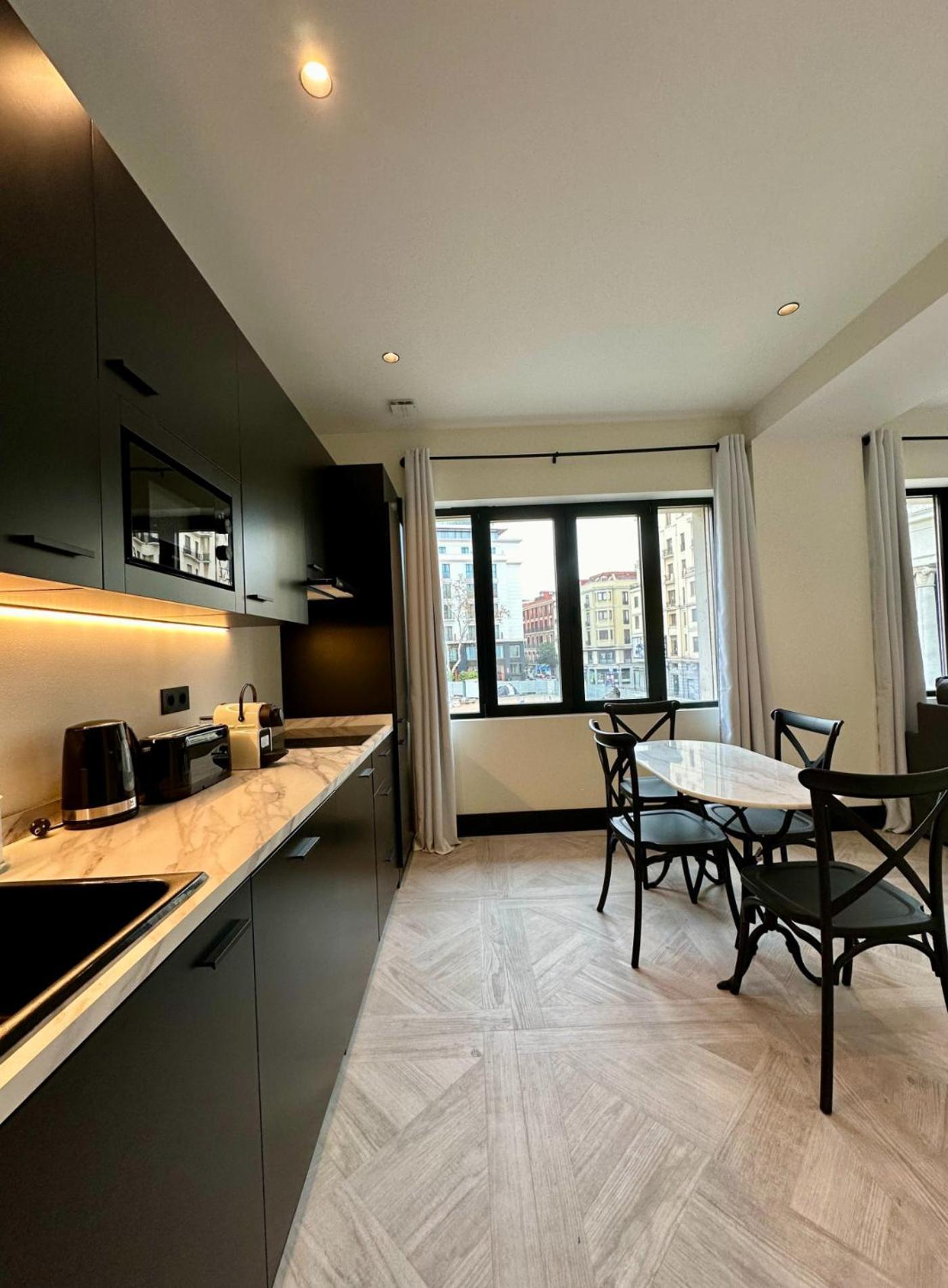 Chic Apt Para 4Pax En Plaza Del Carmen-Gran Via E2 Madrid Eksteriør billede